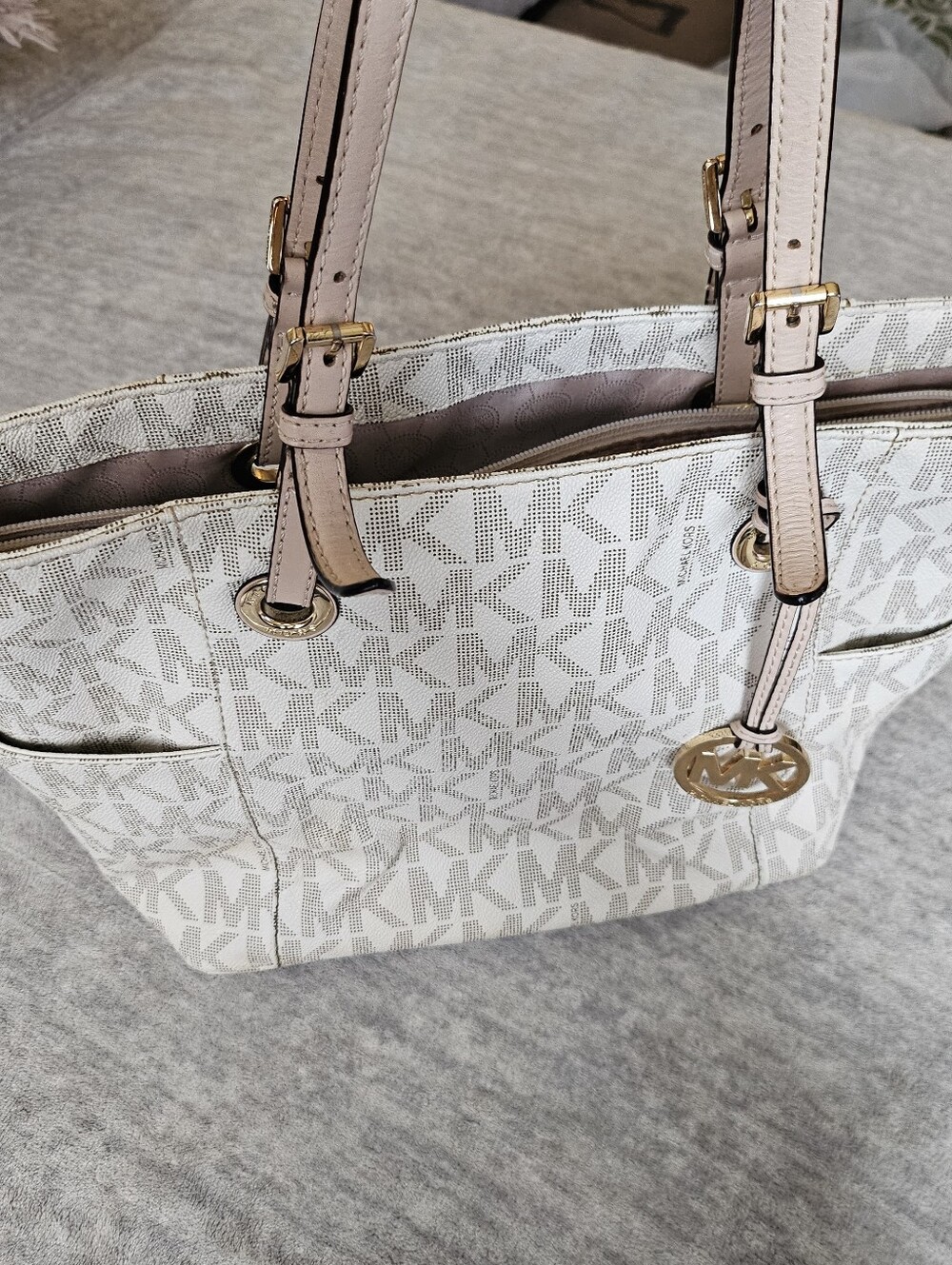 MICHAEL Michael Kors Jet Set Travel Tote Bag Vanilla